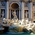 2017-17cell. Roma Fontana di Trevi 11apr2017 (6)