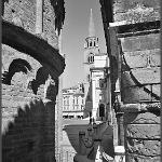 2020 Mantova piazza Erbe 4mag2020 bn (6)
